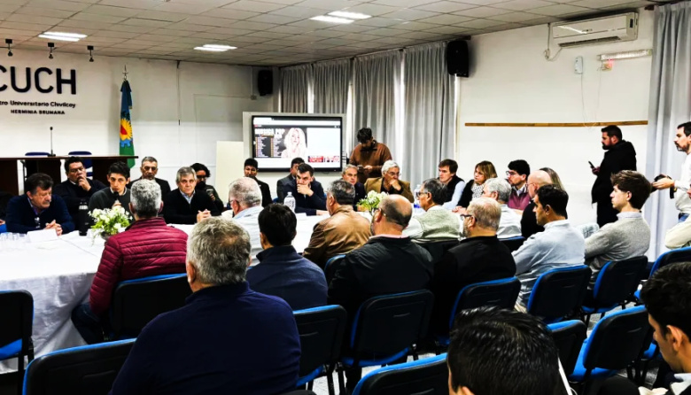 Cumbre en Chivilcoy: intendentes de la Cuarta Sección presionan a Kicillof por reformas en seguridad