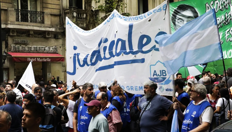 Presiona el frente gremial: los judiciales se sumaron a ATE y le exigen a Kicillof reabrir las paritarias