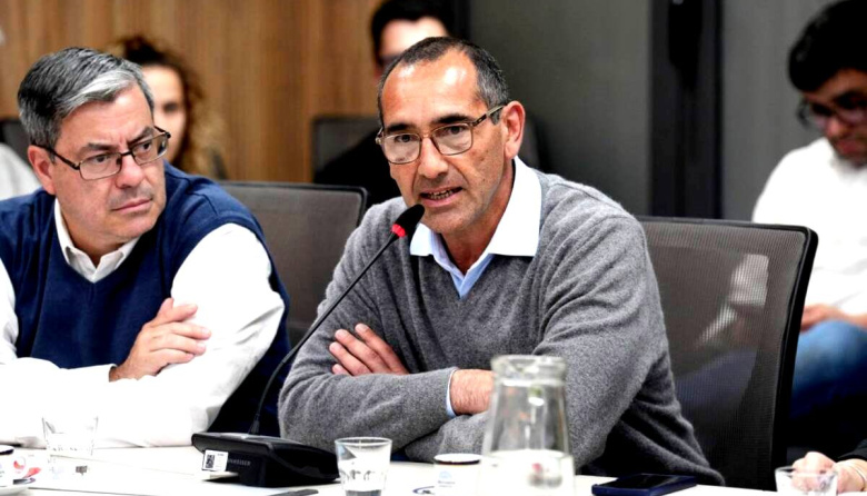 Municipales arrinconan a Nelson Sombra por no haber conseguido ayuda económica de Kicillof