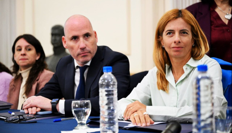 Senadores opositores bonaerenses presionaron a Kreplak por la crisis de IOMA