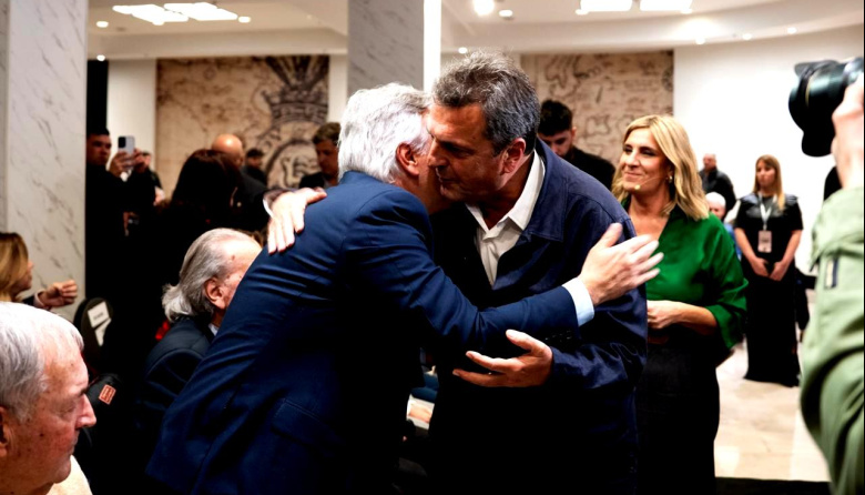 Massa busca ordenar al peronismo: volvió a pedir unidad con un mensaje a diputados y gobernadores