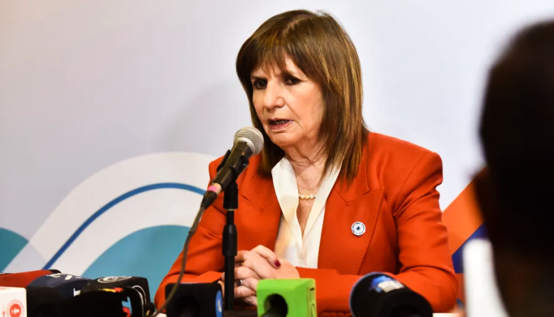 Bullrich echó leña a la interna libertaria con críticas a la economía de Milei