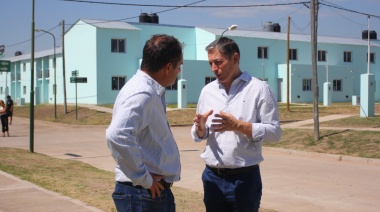 Gray y Maggiotti inauguraron 76 nuevas viviendas en Esteban Echeverría