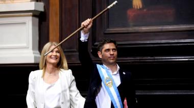 Kicillof renovó mandato con el respaldo de Cristina y bien lejos de la motosierra de Milei