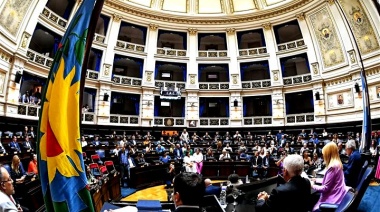 Sin el apoyo de la oposición, Kicillof logró postergar su discurso ante la Asamblea Legislativa
