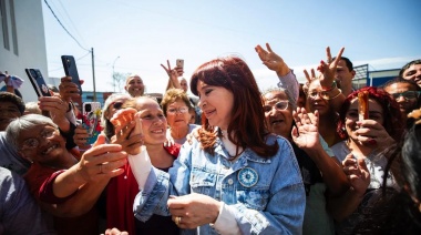 Cristina hace una pausa en año electoral y se va de vacaciones a un municipio bonaerense