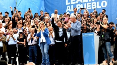 Kicillof apuntala a su frente político en Mar del Plata y se prepara para las elecciones legislativas