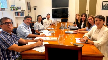 Lucía Gómez se reunió con Sileoni y firmó acuerdos para mejoras en escuelas en Gonzales Chaves