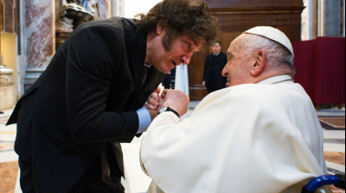 Para despedir al Papa, Milei reprogramó su acto en La Plata y viaja al Vaticano