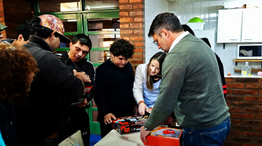 El municipio de Magdalena entregó herramientas a la Escuela de Educación Especial 501