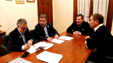 Después de arduas negociaciones, el PRO selló acuerdo con libertarios con todos sus intendentes adentro