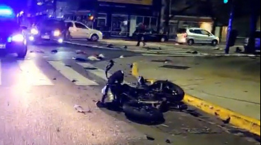 Choque fatal en CABA: un motoquero falleció tras una violenta colisión con un automóvil