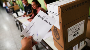 Alarmas encendidas: las elecciones se acercan y hay tres distritos sin listas de Fuerza Patria