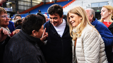 Magario visitó La Matanza en clave electoral y pidió “parar a Milei antes de que nos lleve al desastre”