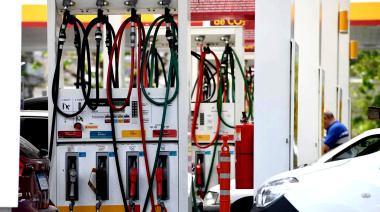 Desde el massismo impulsan una ley para evitar los aumentos sin aviso de las petroleras