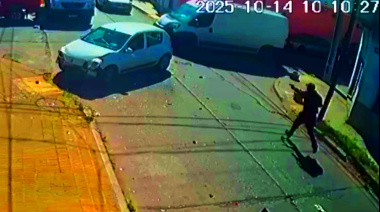Escapaban a alta velocidad, los chocaron por accidente y robaron otro auto para continuar la fuga