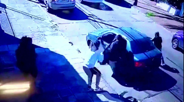 Mujer sufrió una feroz emboscada en La Matanza: le cruzaron el auto y le robaron con la modalidad piraña