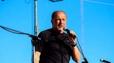 Intendente massista defendió el desdoblamiento de Kicillof y pidió "dejar de joder con la interna"