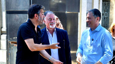 Tras el amague de ruptura con el kirchnerismo, Gray se mostró con la mano derecha de Kicillof