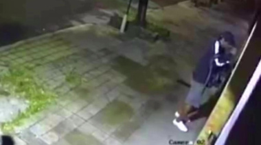 Con paciencia y las herramientas adecuadas, desvalijó una estética en Villa Madero