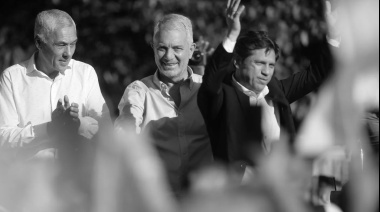 ¿Proyecto 2027?: Kicillof cena con intendentes, se junta con gobernadores y suma imagen política