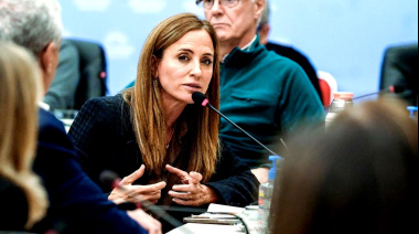 Tolosa Paz se metió en la interna, respaldó a Mayra Mendoza y cuestionó a Grabois