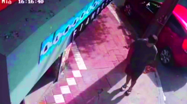 Bajó a hacer una compra y le robaron el auto con la bebé de tres meses en el interior