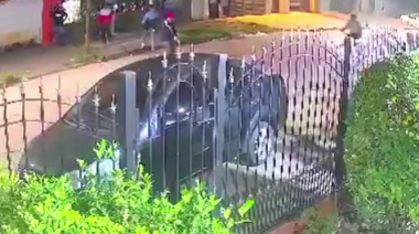 Ciclista fue atacado por una banda de pirañas pero "zafó" del robo de una manera increíble