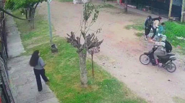 Con los chicos No: motochorros asaltaron a madres cuando llevaban a los chicos al colegio