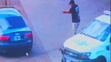 Balacera y persecución en el Mercado Central: se resistieron a ser identificados y escaparon por la Riccheri