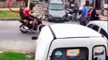 Otro ataque de motochorros en Tres de Febrero: llegaron a los tiros y les robaron hasta la ropa