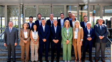 La Plata: Alak pidió "un nuevo Pacto Fiscal" para revertir la caída de la coparticipación