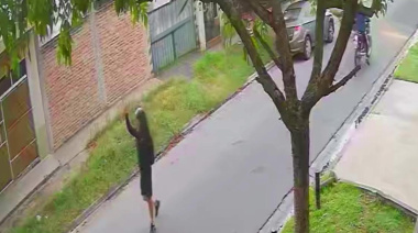 A las 7 de la mañana motochorros lo persiguieron, lo encañonaron y le robaron en Berazategui