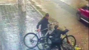 Crece la indignación por los chicos que roban bicicletas en Ezeiza