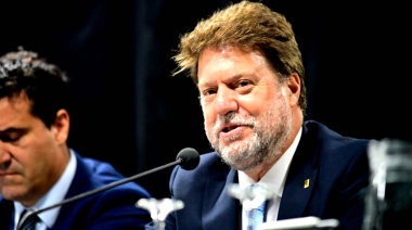 El radicalismo encabeza una Reforma Electoral y presiona a Kicillof por la Boleta Única y PASO optativas