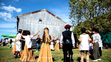 Festejos en Magdalena: Roberto Payró celebró sus 109 años y copó la vieja Estación