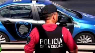Detuvieron a un "trapito" que vendía cocaína y la escondía en una media de "Spiderman"