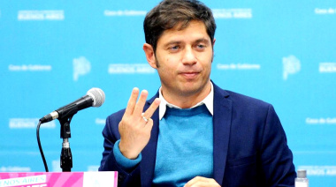 Kicillof fustigó a Milei con un largo comunicado en las redes y palitos al "Adornigate"