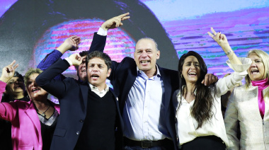 Berni intenta meter fichas y quiere que su esposa compita para gobernadora bonaerense