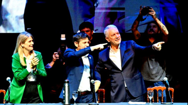 Abucheos, violencia y gritos en un acto de Kicillof en La Plata: la interna peronista al rojo vivo