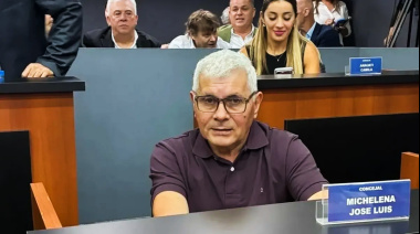Explotó La Libertad Avanza en Ezeiza: echaron a un concejal por salir con críticas a Milei y Adorni