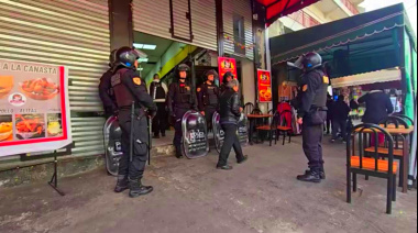 Robo de celulares: Policía de la Ciudad allanó una galería donde recuperó aparatos y realizó detenciones