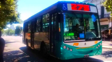 Al filo de la tragedia: colectivo rozó a una ciclista y por centímetros no la aplastó