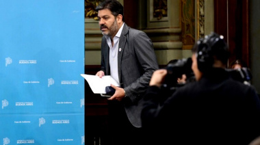 Tenso cruce con la prensa: Bianco admitió la crisis de IOMA y le bajó el precio al "Axel 2027"
