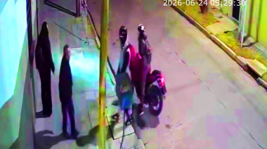 Iban a trabajar a las 5:30 y los asaltaron un par de "amanecidos" en Lanús