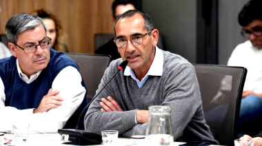 Municipales arrinconan a Nelson Sombra por no haber conseguido ayuda económica de Kicillof