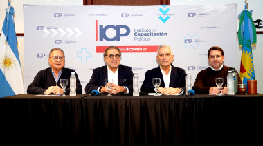 Con la campaña de Gobernador de fondo, Alak llevó su Instituto de Capacitación Política a Ituzaingo
