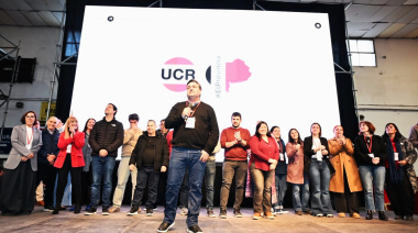 Con otra interna radical de fondo, Balbin relanzó la UCR bonaerense en La Plata