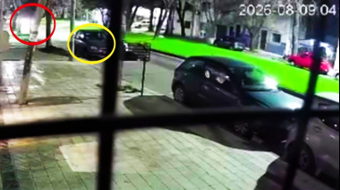 Buscado en La Plata: se acercó a los volantazos, chocó un auto estacionado y escapó