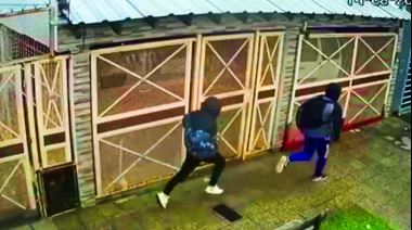 Juventud Bonaerense en riesgo: adolescentes golpearon y robaron a un chico que iba al colegio